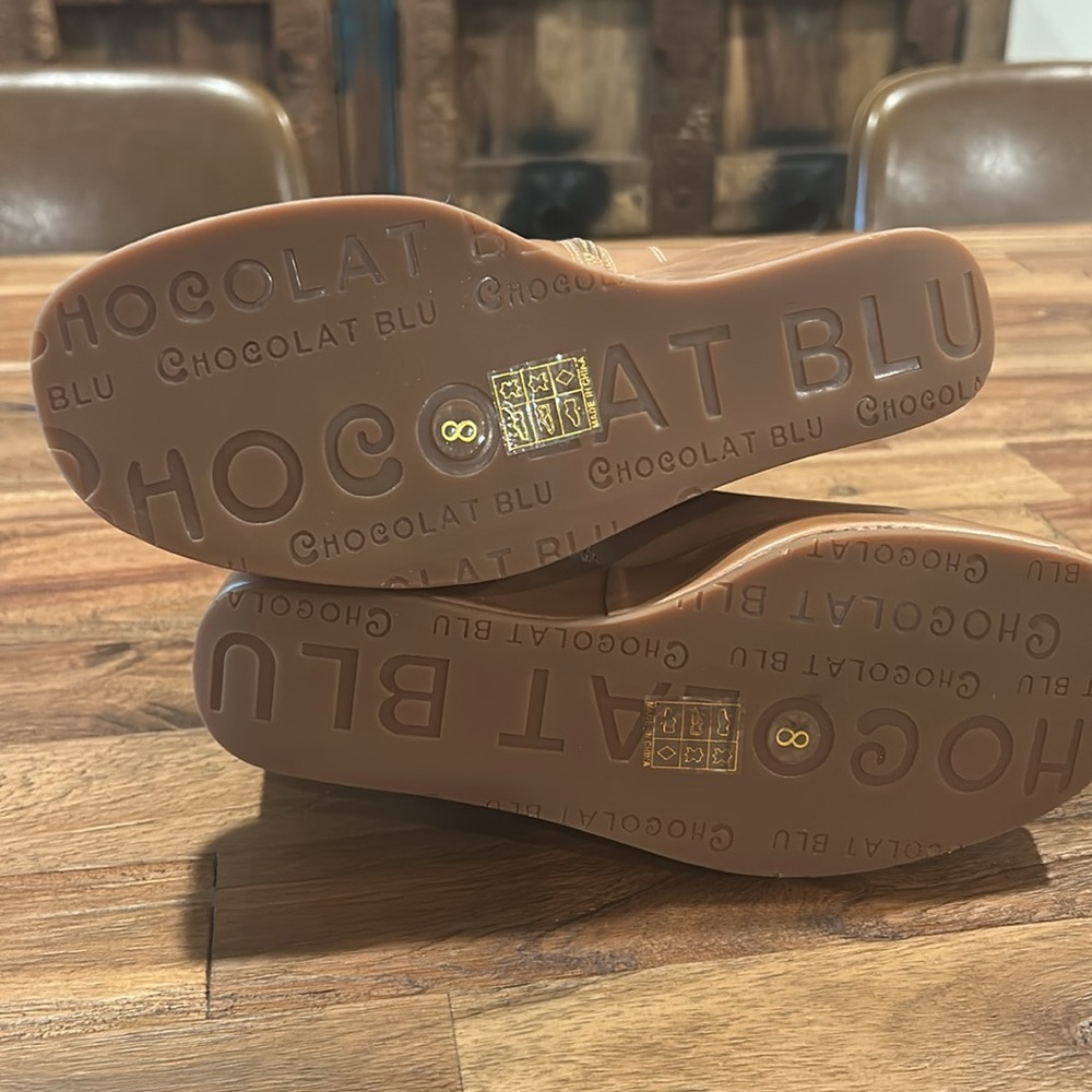 Chocolat Blu Tan Leather Wedge Booties size 8 - Picture 5 of 9